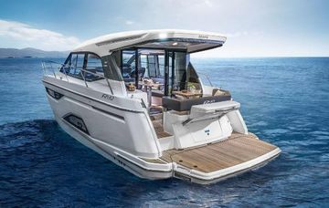 2023 Bavaria R40