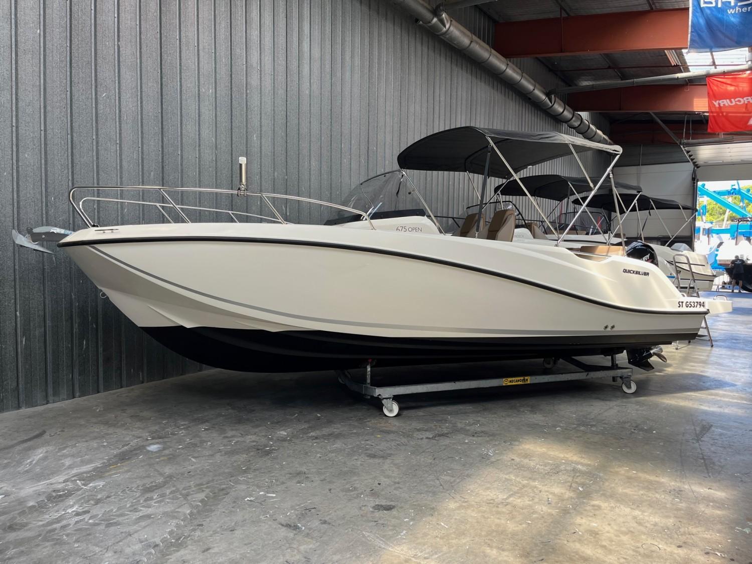 2023 Quicksilver Activ 675 Open