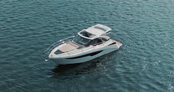 2025 Galeon 335 HTS