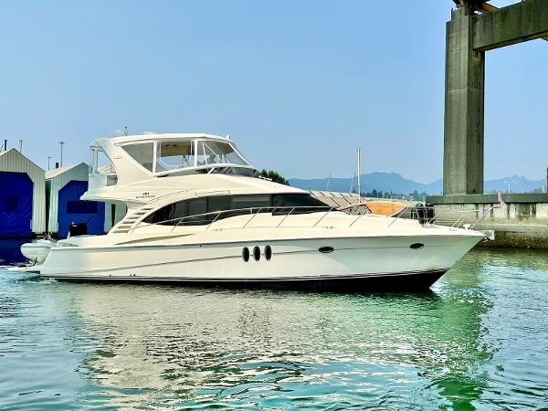 Silverton Ovation 52