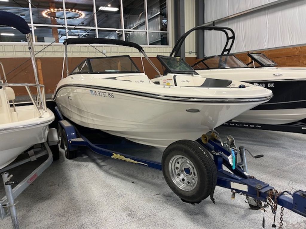 Sea Ray SPX 190