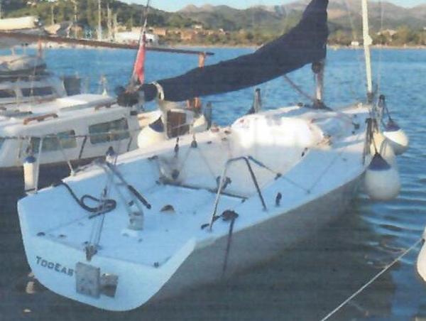 b 25 sailboat for sale