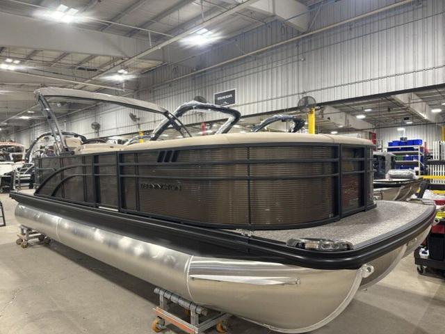 2025 Bennington SX L-Bench 23 SXL