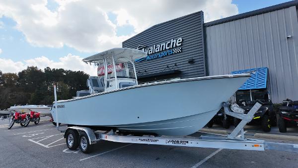 2025 Defiance 240 Catalina