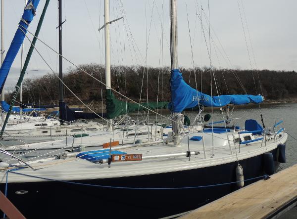 columbia 30 sailboat for sale