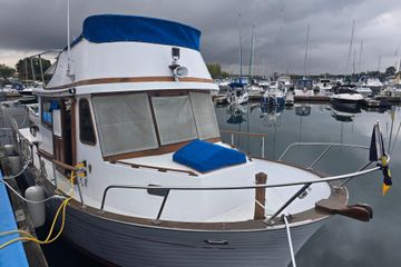 1974 Marine Trader Double Cabin