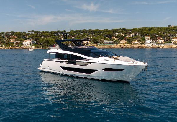 Sunseeker 88 Yacht Sunseeker 88 Yacht