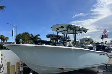 2026 Sea Pro 222 Center Console