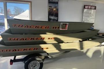 2026 Tracker Grizzly 12 Jon