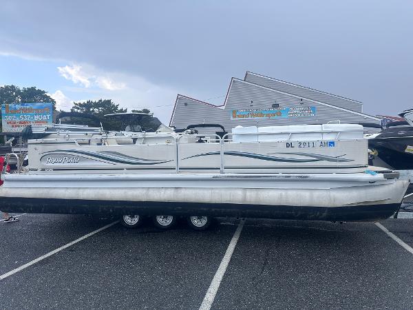 2003 AquaPatio 240 RE