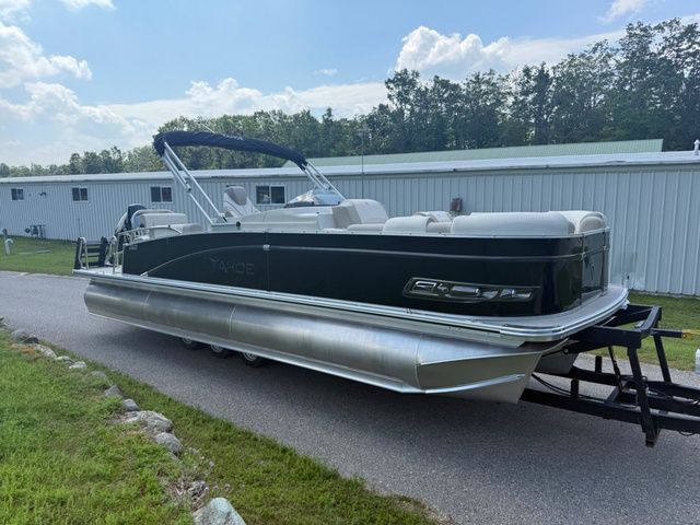 2026 Tahoe 2385 QUAD LOUNGER SHIFT