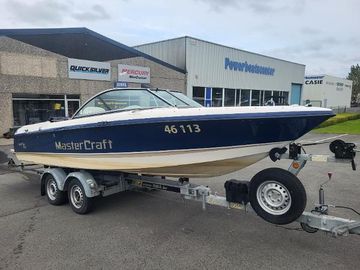 2002 MasterCraft Prostar 205V