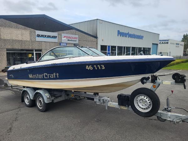 2002 MasterCraft Prostar 205V