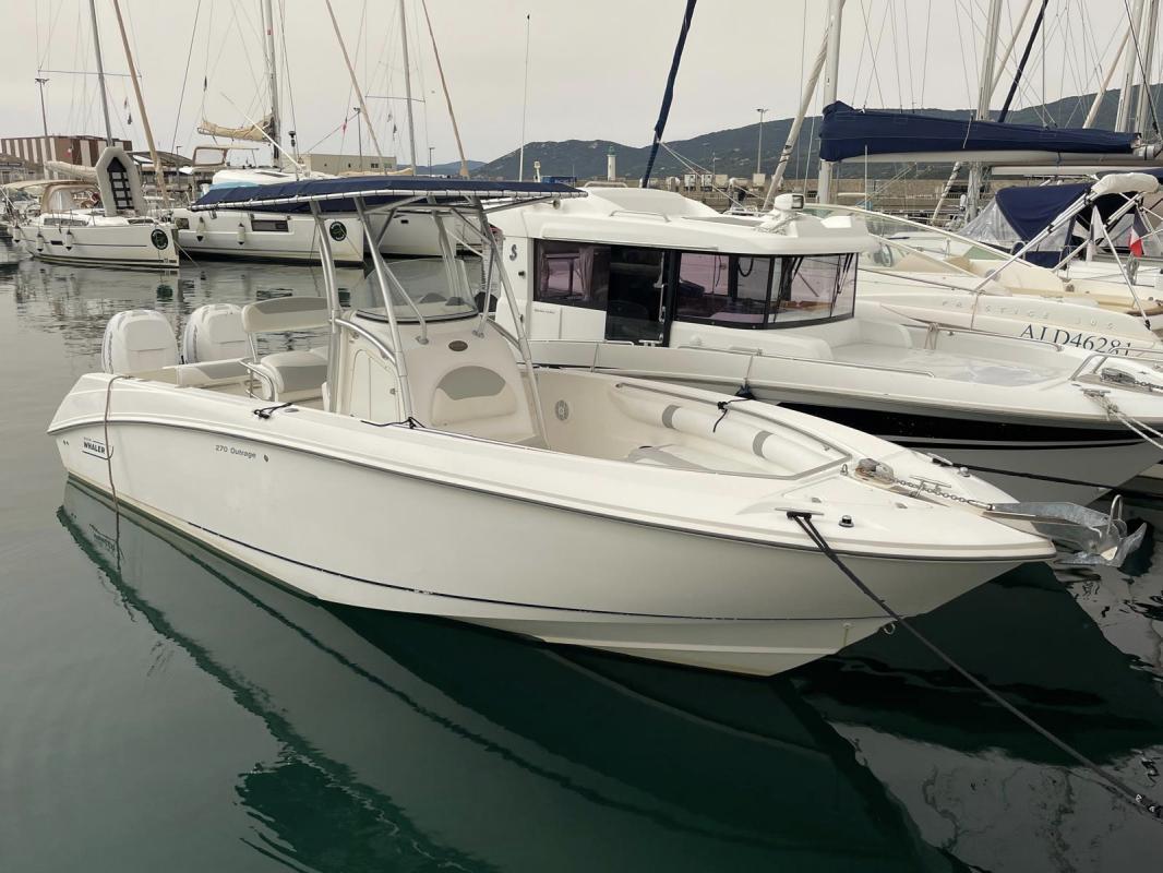 2007 Boston Whaler 270 Outrage