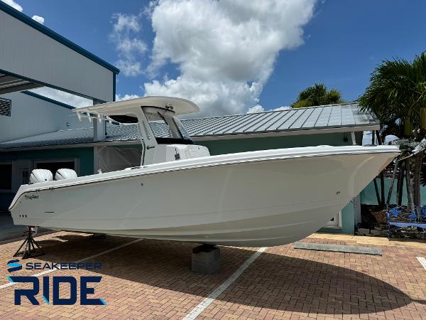 2025 Edgewater 262 CC
