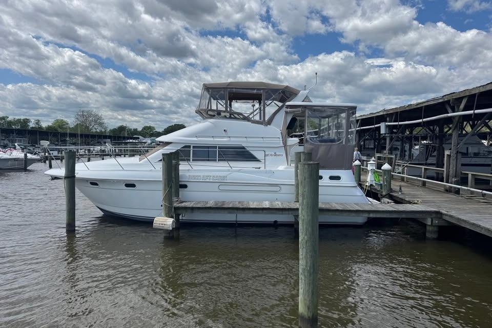 1996 Cruisers 3670