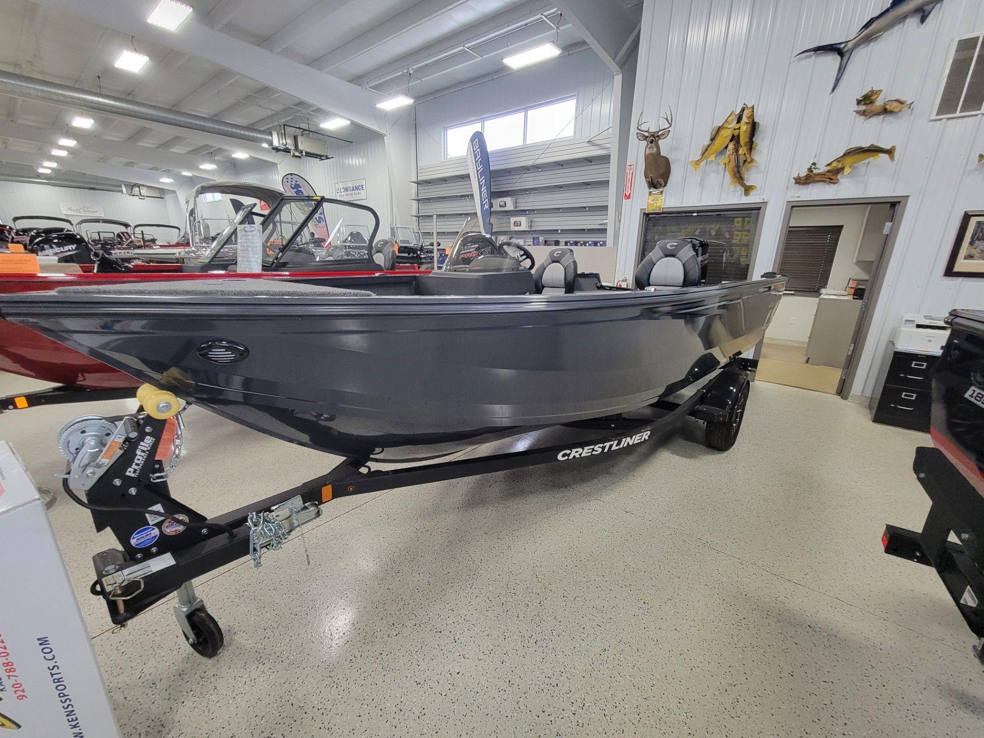 2025 Crestliner 1750 Hawk SC