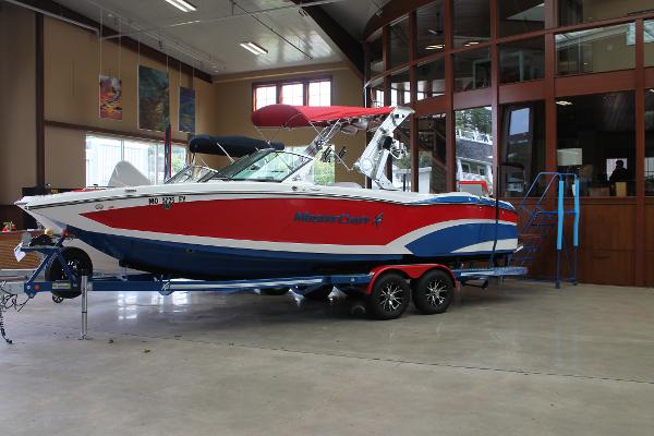 2016 MasterCraft X26