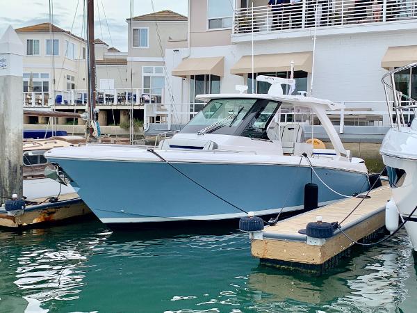 2024 Tiara Sport 34LS