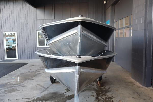 Lowe Wv1670 boats for sale 