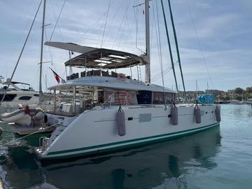 2011 Lagoon 560