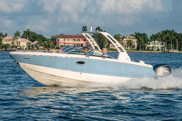 2025 Chaparral 250 OSX