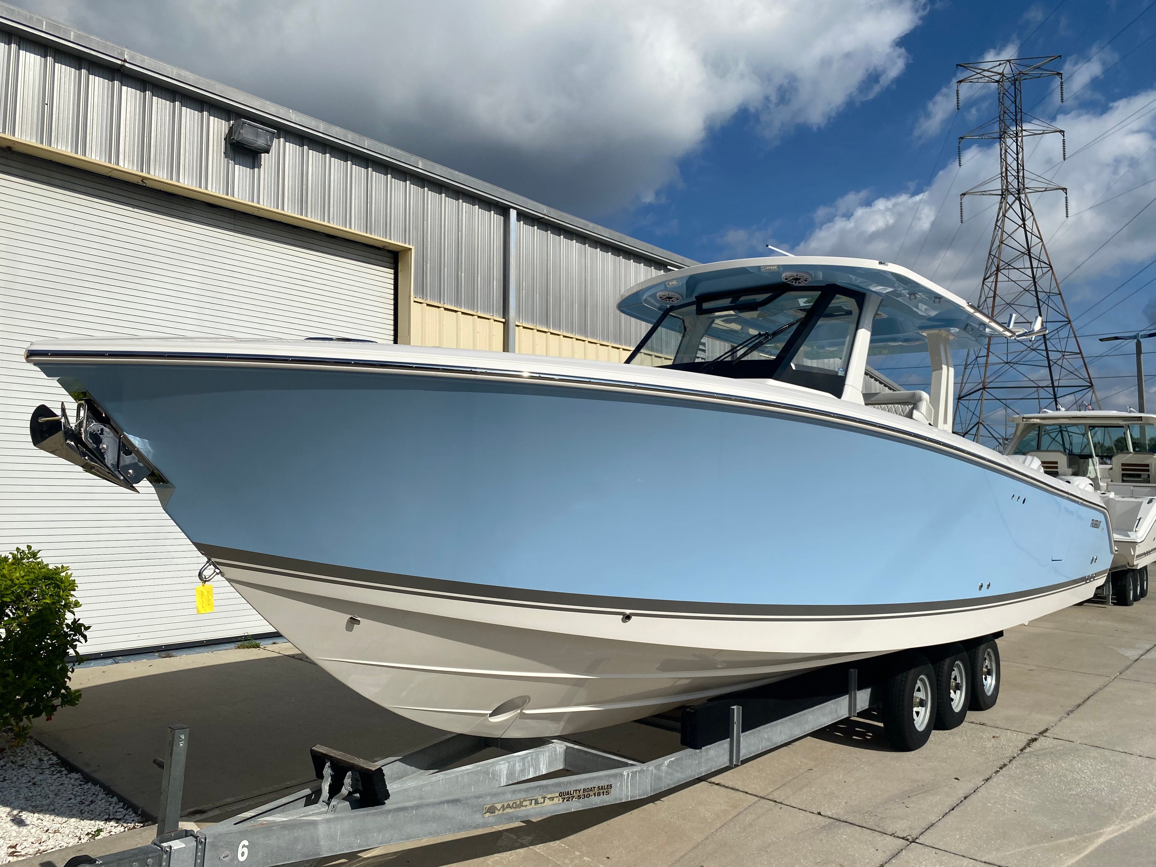 2026 Pursuit S 328 Sport