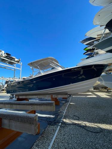 2017 Grady-White Freedom 275