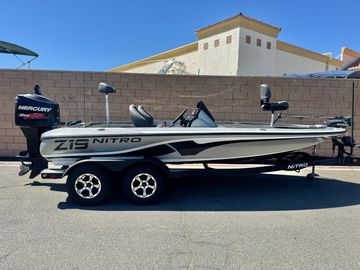 2017 Nitro Z19
