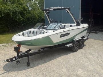 2025 Malibu Wakesetter 21 LX