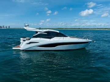 2022 Galeon 425 HTS