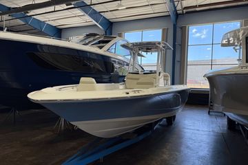 2026 Boston Whaler 250 Dauntless