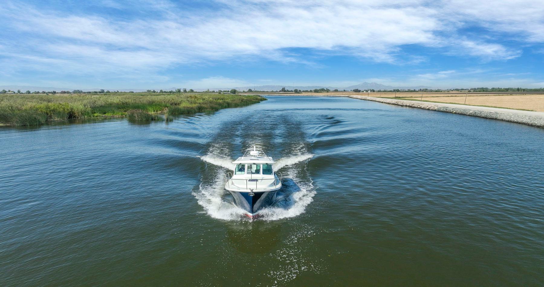 2018 Back Cove 32