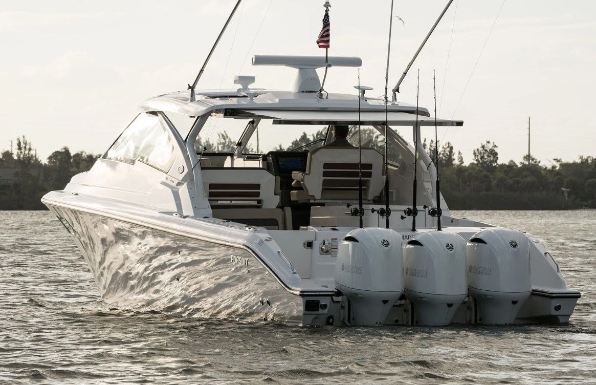 Pursuit DC 365 Dual Console 2026 PURSUIT 365 DC - Image 1