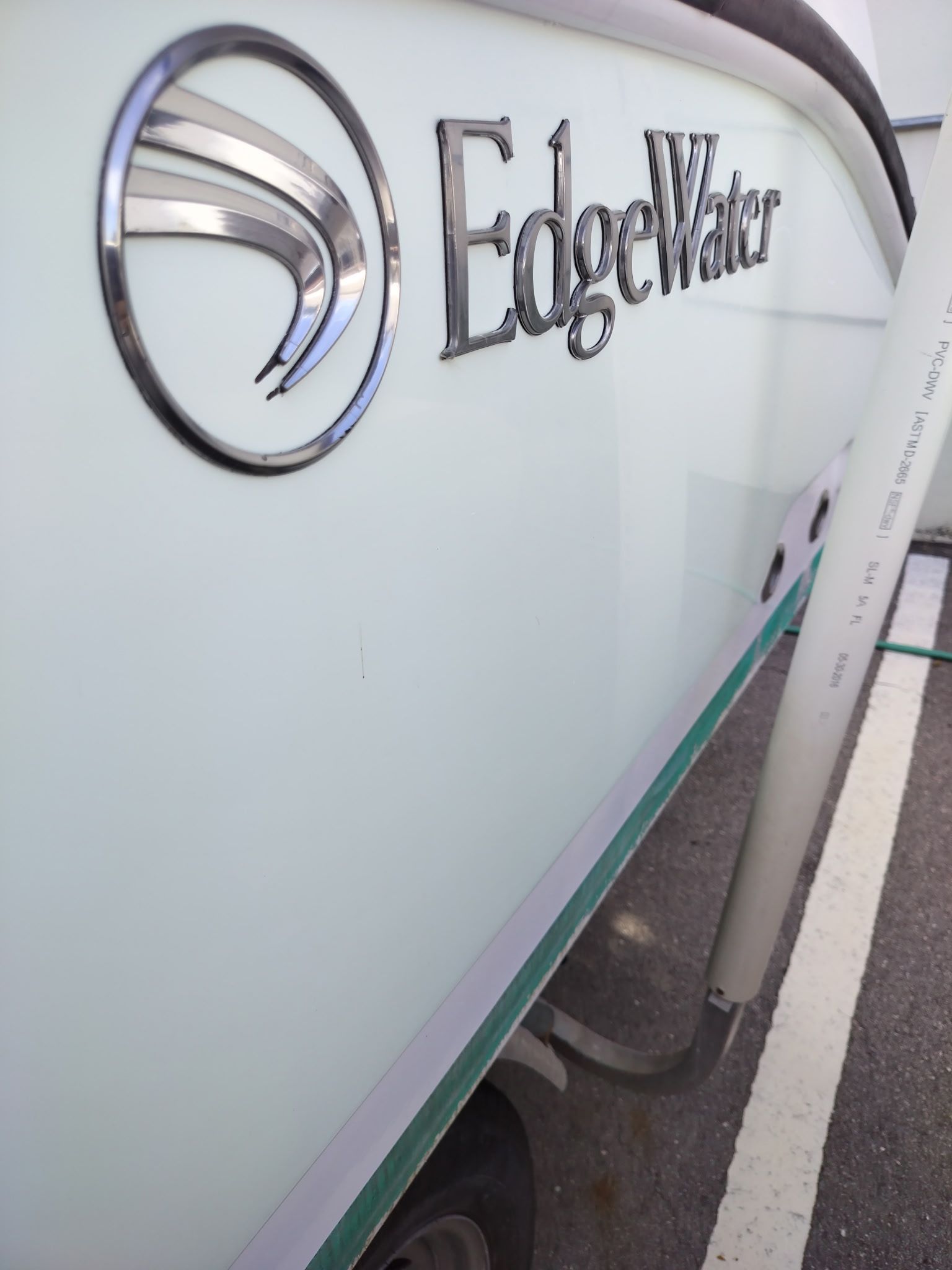 2016 Edgewater 208CC