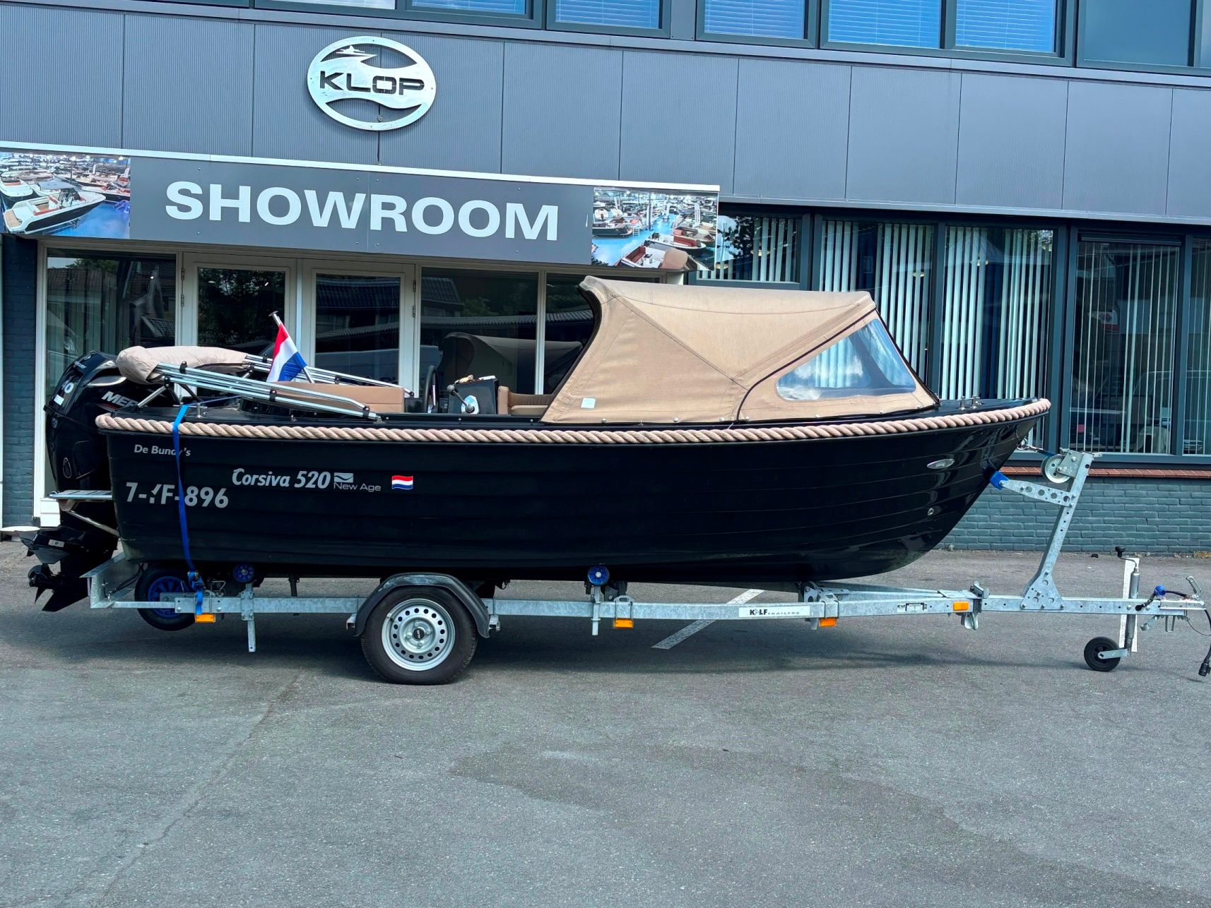 2021 Corsiva 520 met Mercury 40pk van bouwjaar 2021