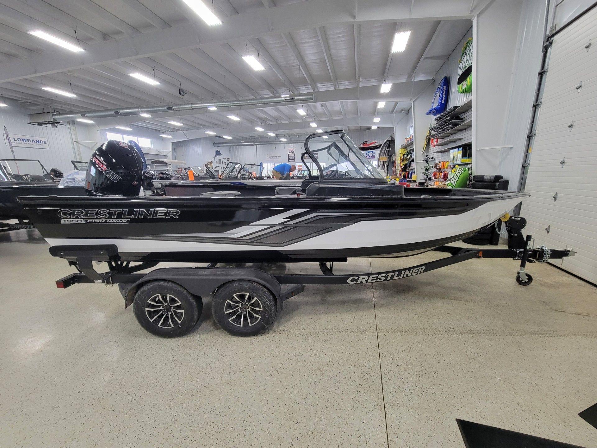 2025 Crestliner 1950 Fish Hawk