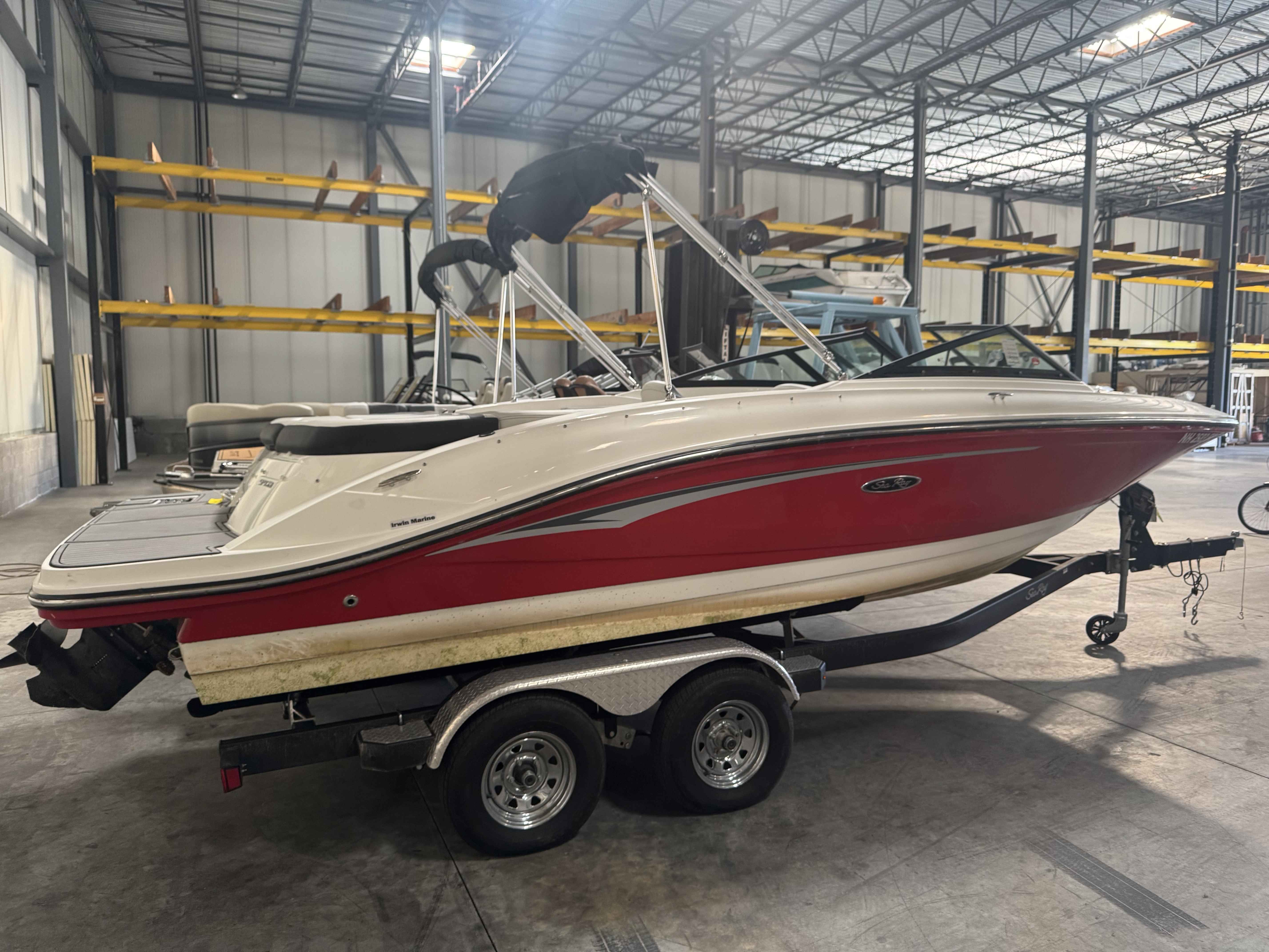 2021 Sea Ray SPX 210