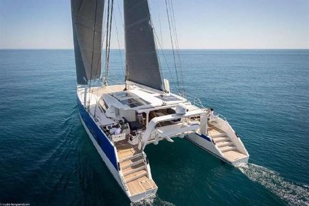 Liveaboard catamarans for sale