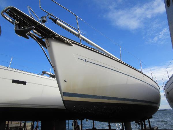 2002 Bavaria 44