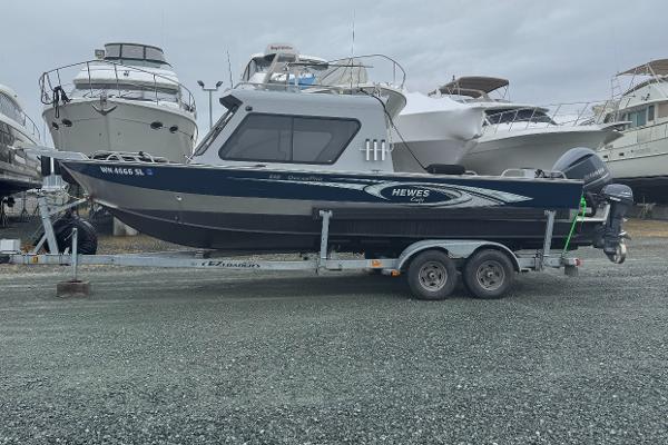 2017 Hewescraft 240 Ocean Pro HT