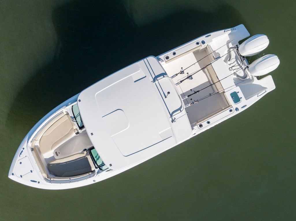 2026 Pursuit DC 266 Dual Console