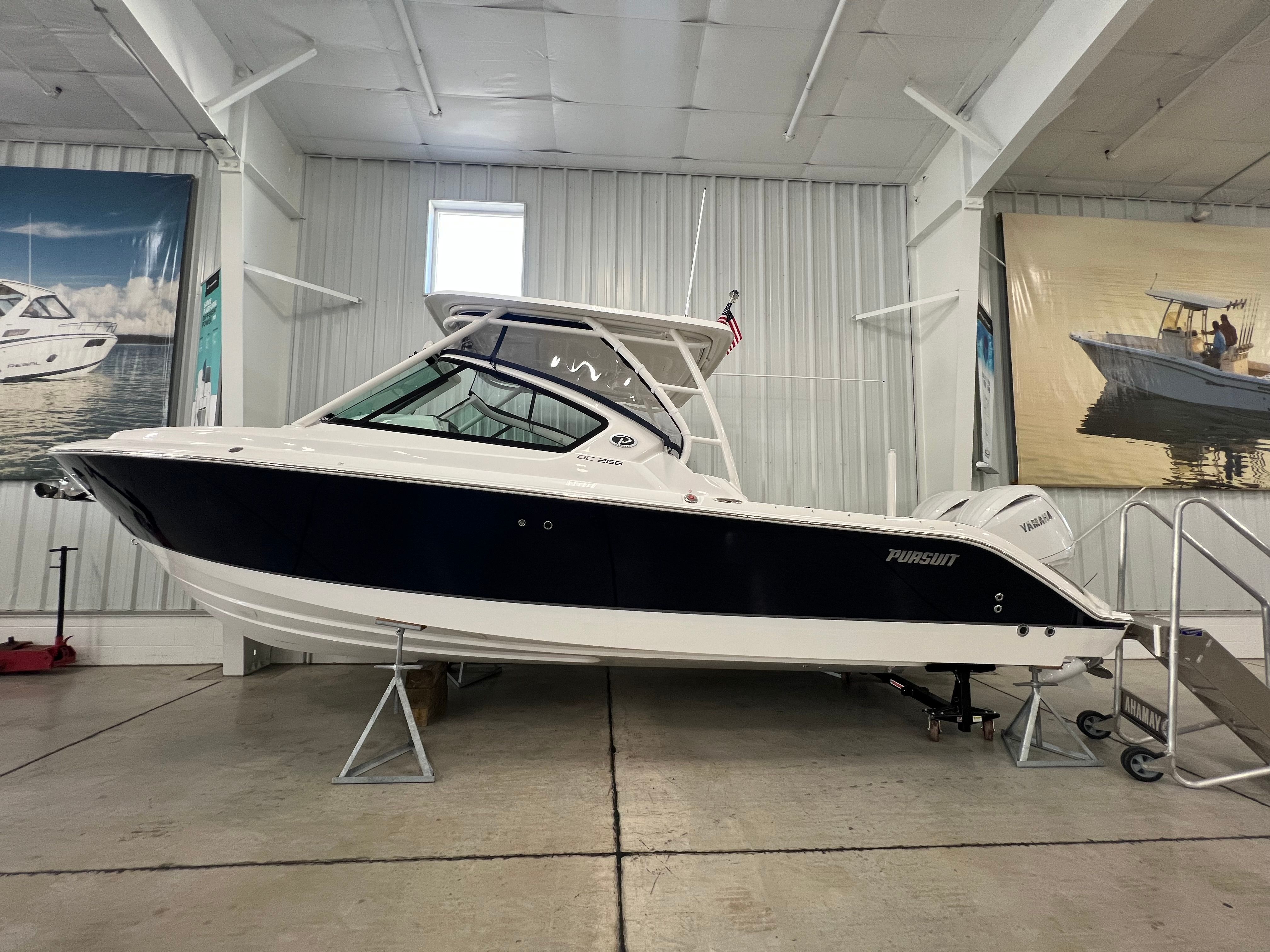 2026 Pursuit DC 266 Dual Console