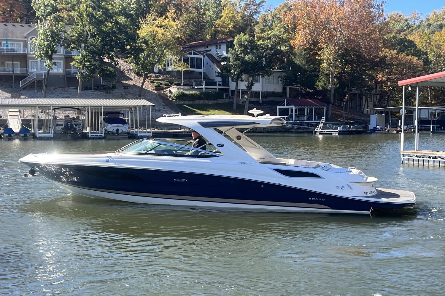 Sea Ray 350 SLX