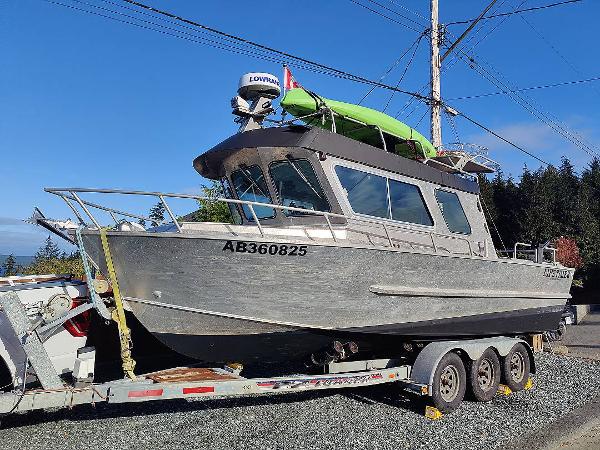 2001 Lifetimer 24 Cabin