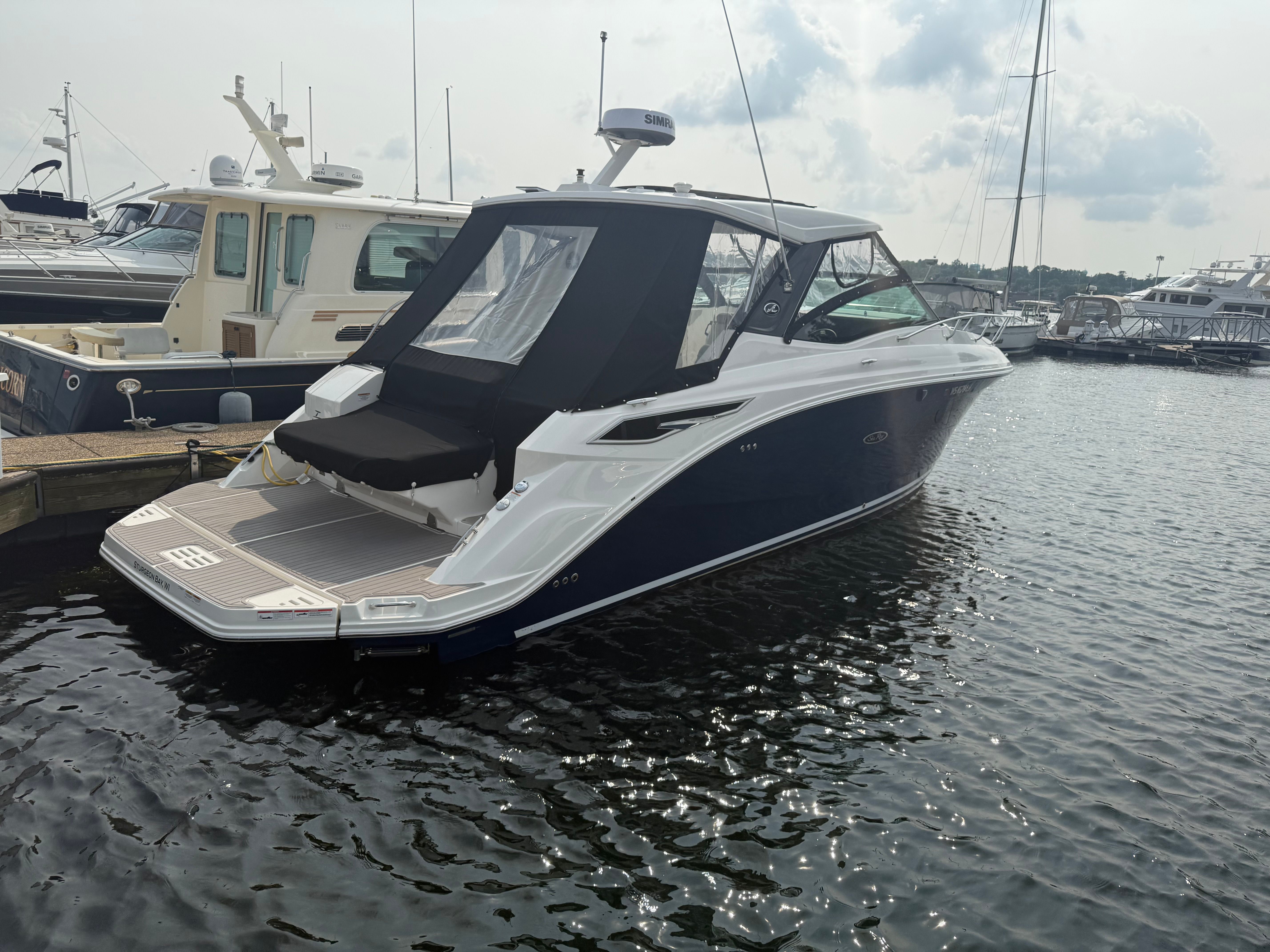 Sea Ray 320 Sundancer