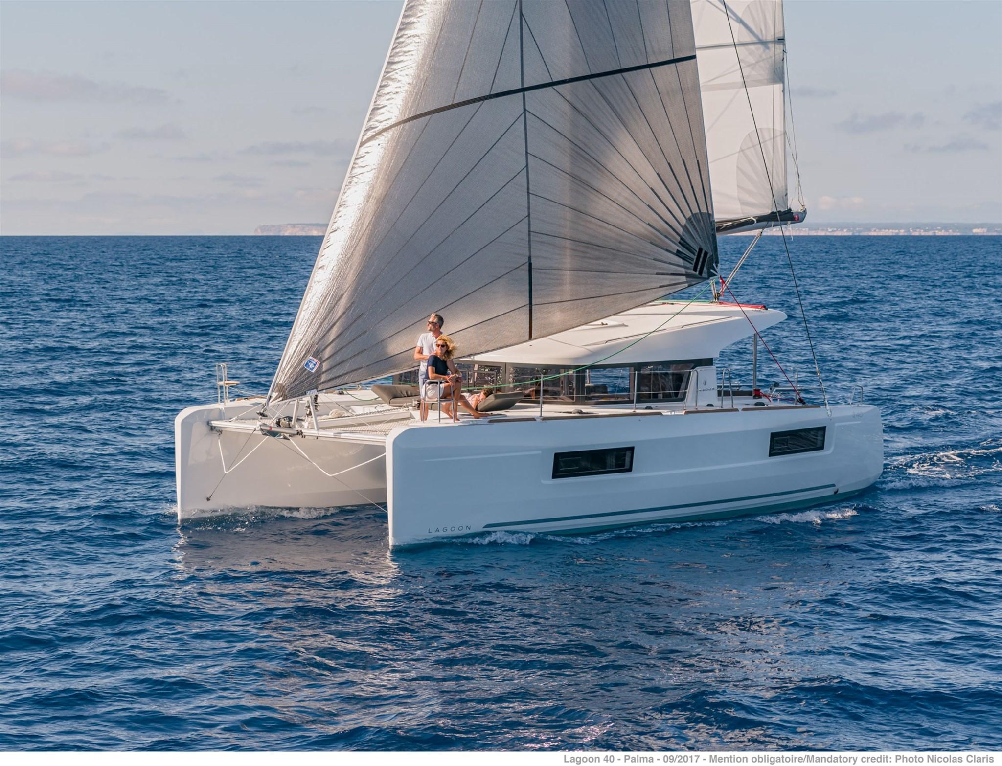 2019 Lagoon 40