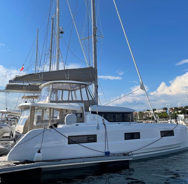 Lagoon 46 LAGOON 46
