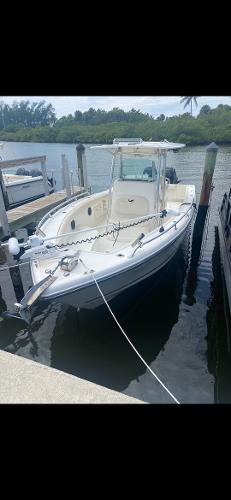 2014 Mako 284 Center Console