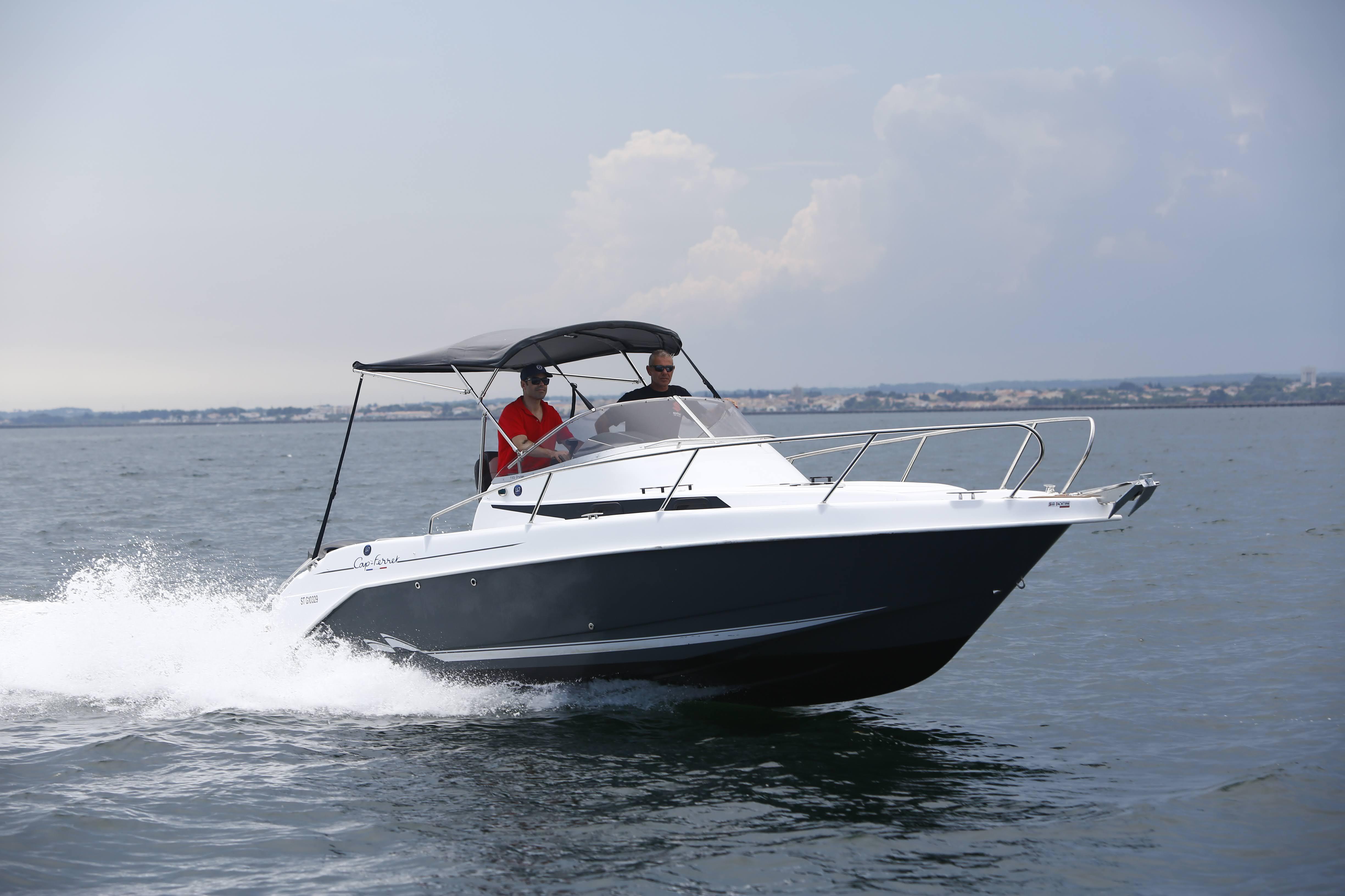 2023 B2 Marine 752 Cruiser
